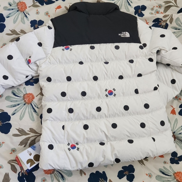 Rare North Face Korean 2018 Olympics Puffer Jacket -NWT- - Picture 4 of 6